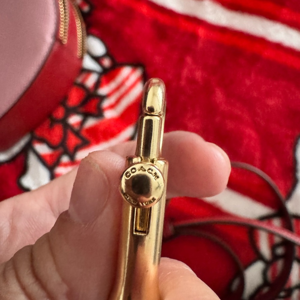 Coach Heart-Shaped Pink Crossbody Bag with Gold Accents - Picture 10 of 10